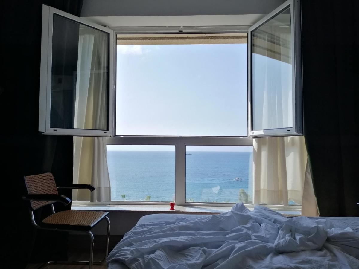 A City-Center Seaview Penthouse At Oceanic Limassol Exteriör bild